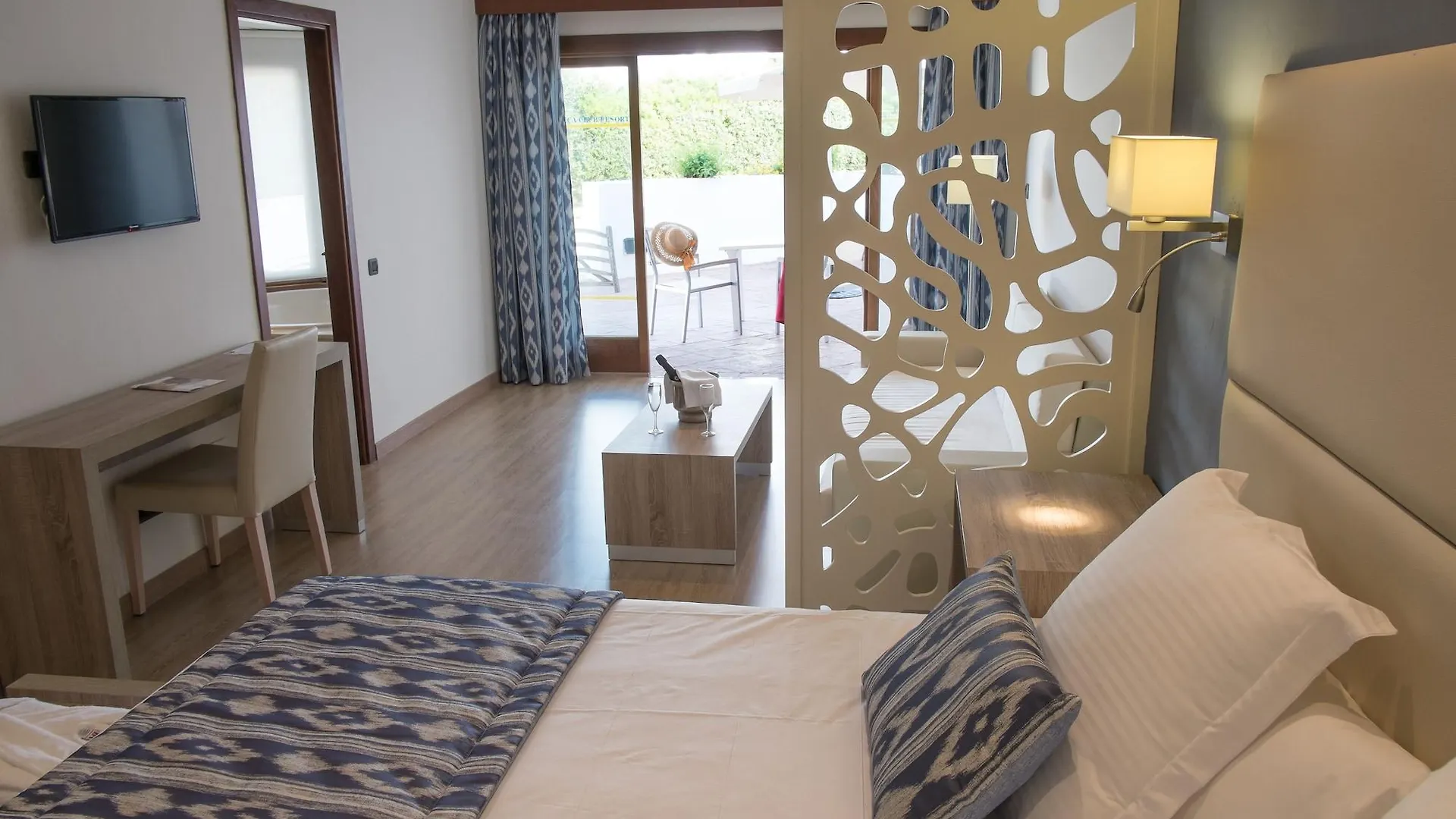 Hotel Menorca Binibeca - Adults Recommended - By Pierre & Vacances Premium 3*,  Spagna