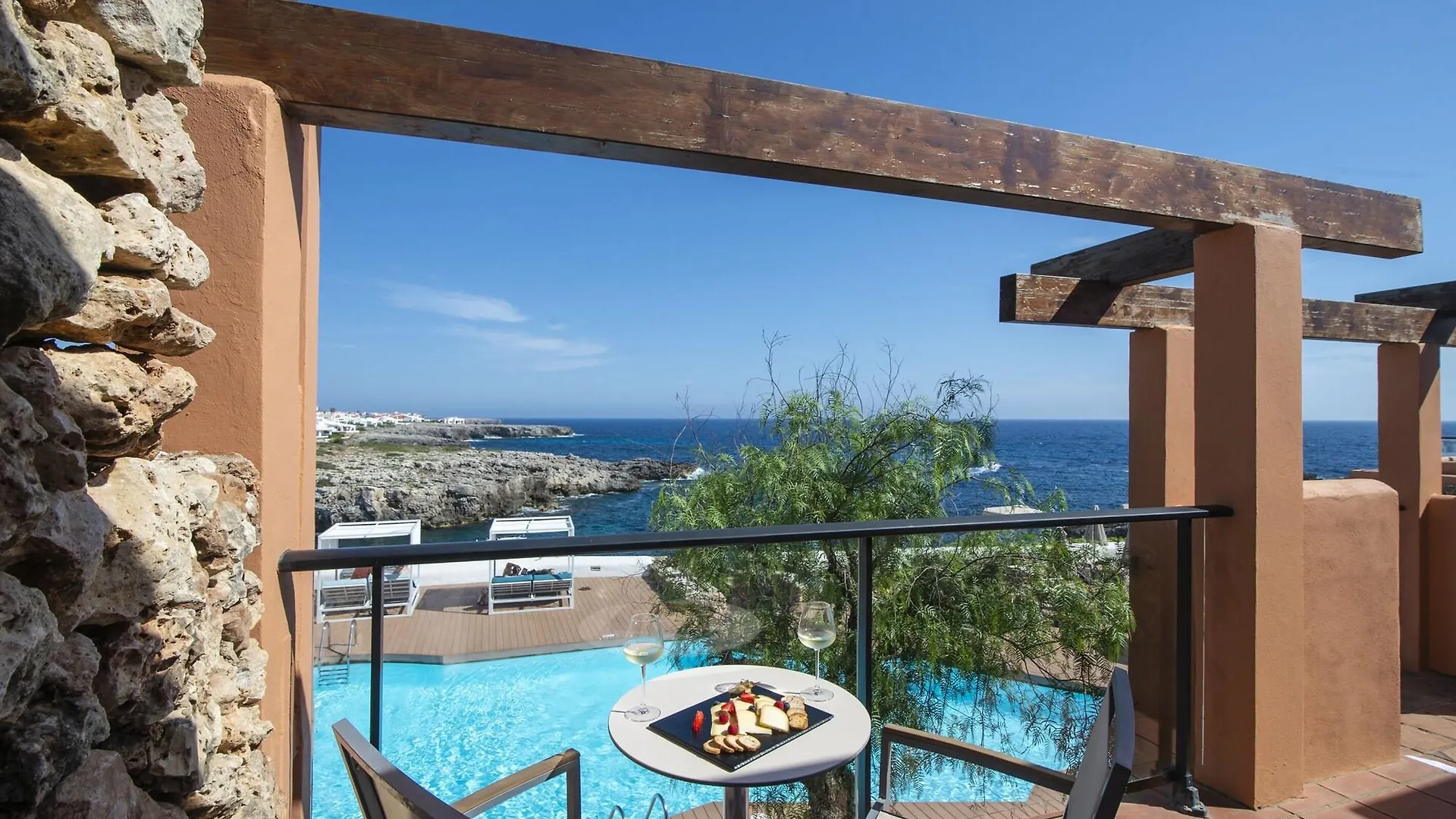 ***  Hotel Menorca Binibeca - Adults Recommended - By Pierre & Vacances Premium Spagna