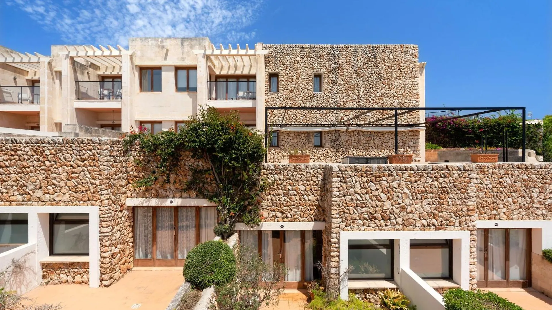 Hotel Menorca Binibeca - Adults Recommended - By Pierre & Vacances Premium 3*,  Spagna